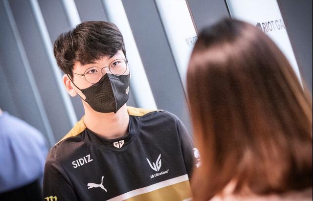 线的防守任 线的防守任