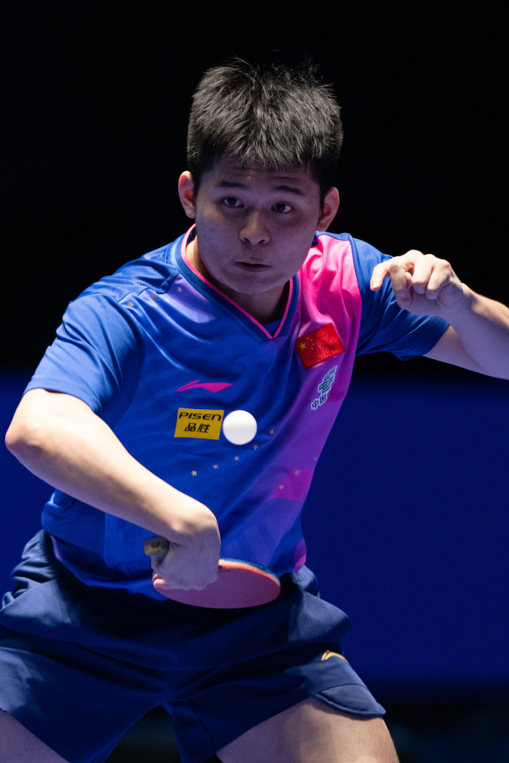 中汲取力量 中汲取力量