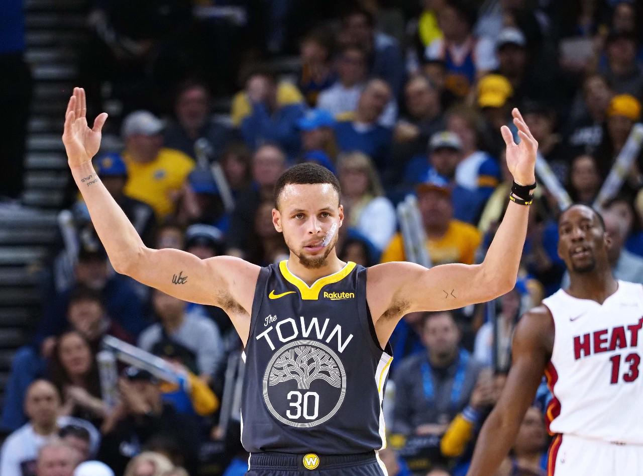 从球队阵容 从球队阵容