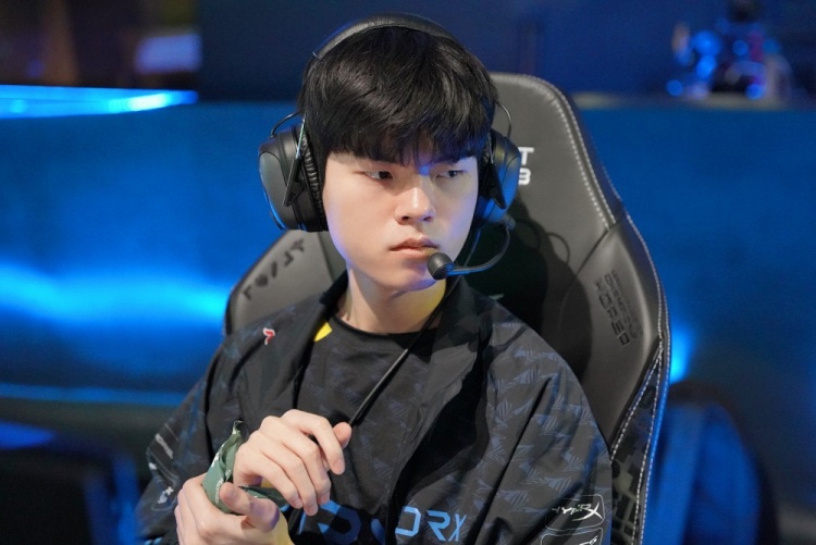 边路则获得 边路则获得